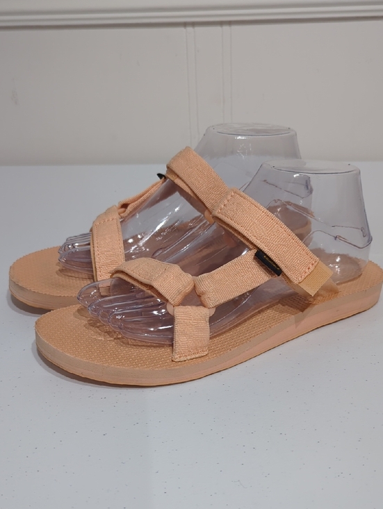 TEVA Shoes - TEVA SANDAL UNIVERSAL SLIDE- size 8